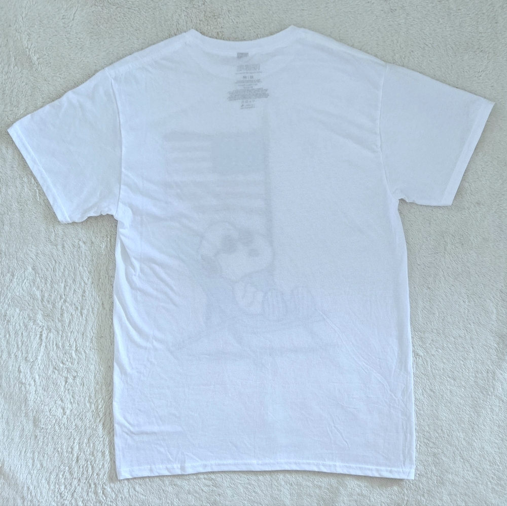 Peanuts🥜 Patriotic🇺🇲 Snoopy🐕 Graphic Tee👕 - NWOT - Picture 2 of 10